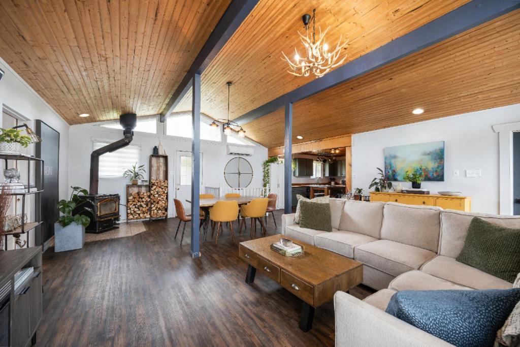 The Trace At Oak Lake Havelock Room photo